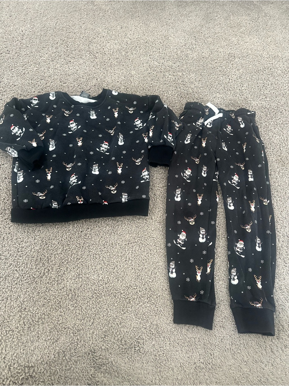 Little Bipsy Holiday Print Pullover and Joggers Set